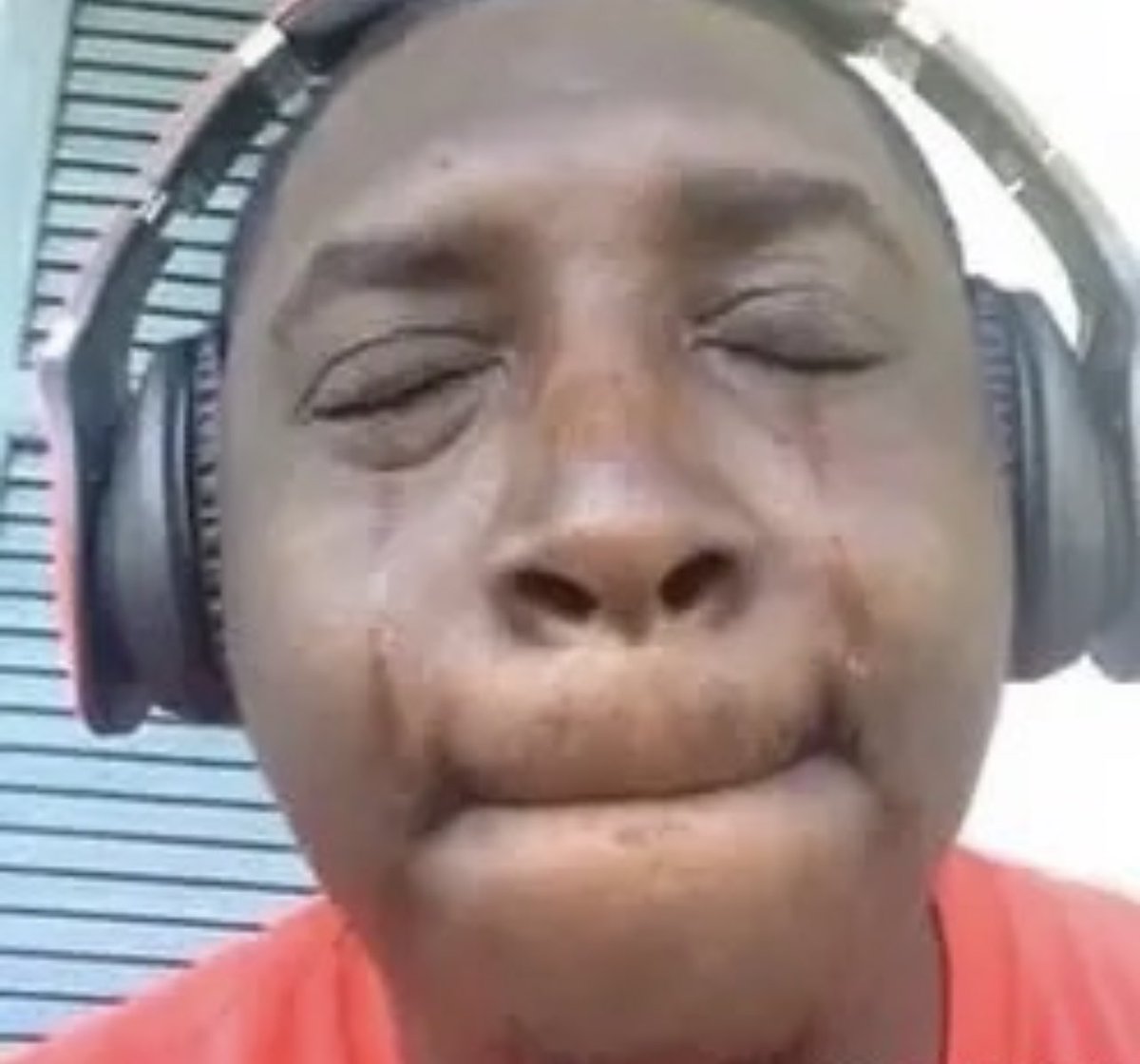 chxnelll's tweet photo. yebbas heartbreak gonna hit the soul every time https://t.co/8unbzQxMXK
