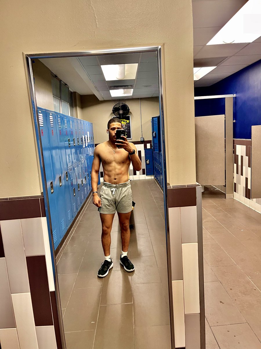 MalcolmLin10's tweet photo. Gym been treating me nicely😮‍💨😈😈 https://t.co/OZRO7Vfir2