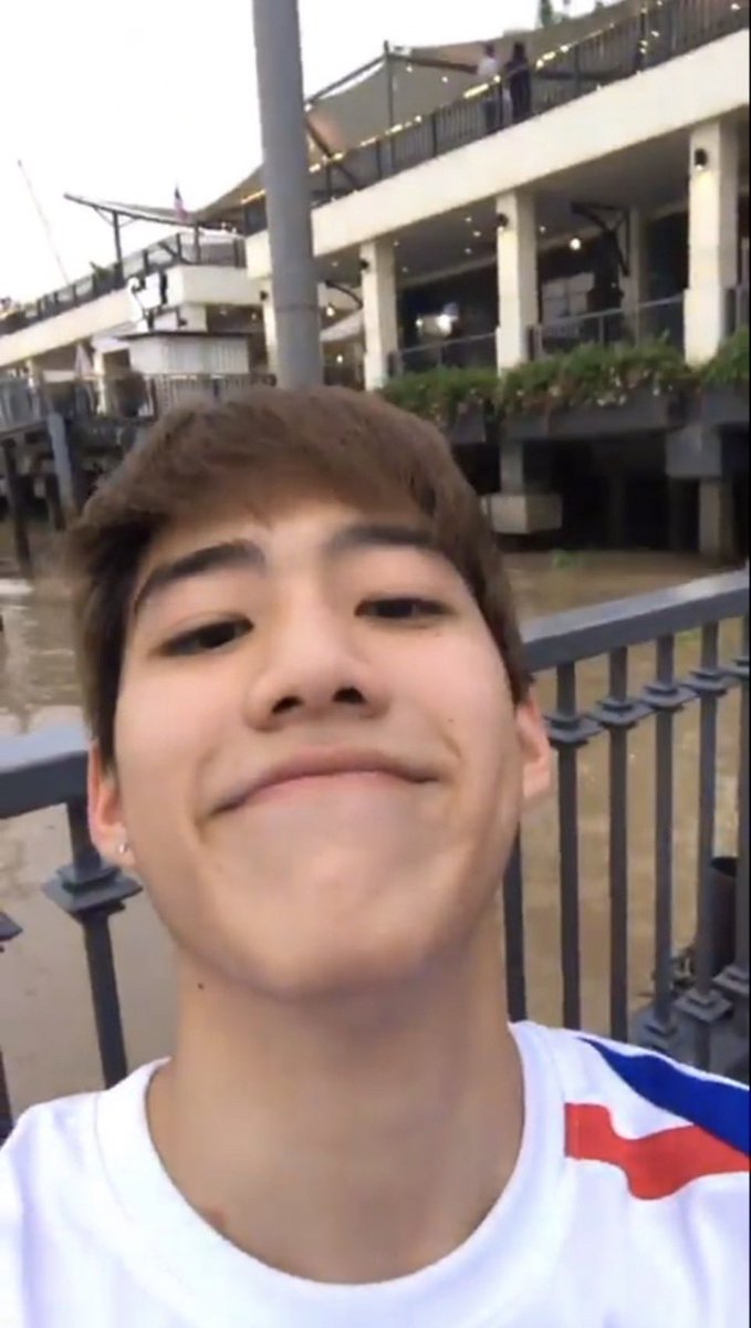 chubbybu_'s tweet photo. กะวันนั้นก็มีคนแอบอวดแฟนลงสตรน่ะเจะ🤩 https://t.co/Sd4VuCY0Vu