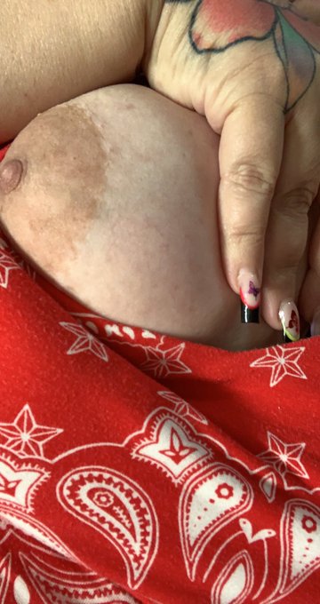 Love you ❤️ https://t.co/OxruvbWghX