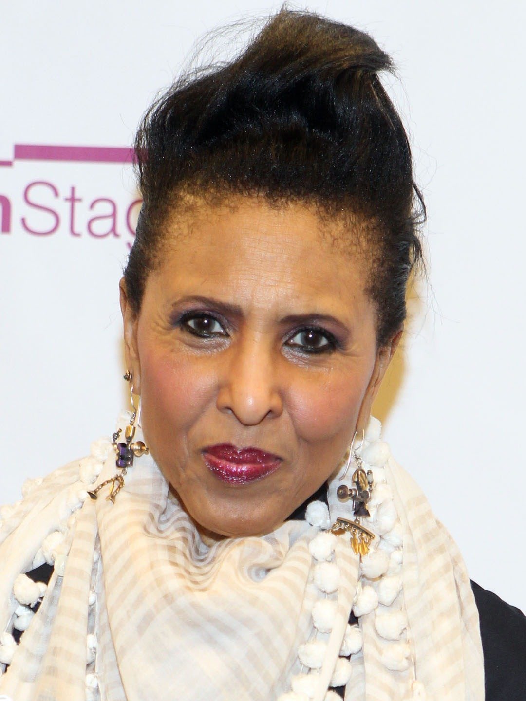 Happy birthday Nona Hendryx, Labelle, 78 today(1975 US No.1 & UK No.17, single \Lady Marmalade\). 