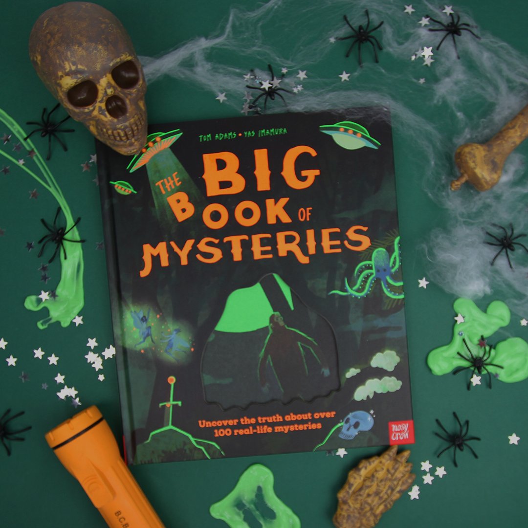 This captivating and spooky new read might just give you goosebumps – don't say we didn't warn you! 💀👻🔦🕷️🛸 Featuring over 100 real-life mysteries, #TheBigBookofMysteries by #TomAdams & @yasimamura is out now! Get ready to be amazed 👉 bit.ly/3CMBtZ7