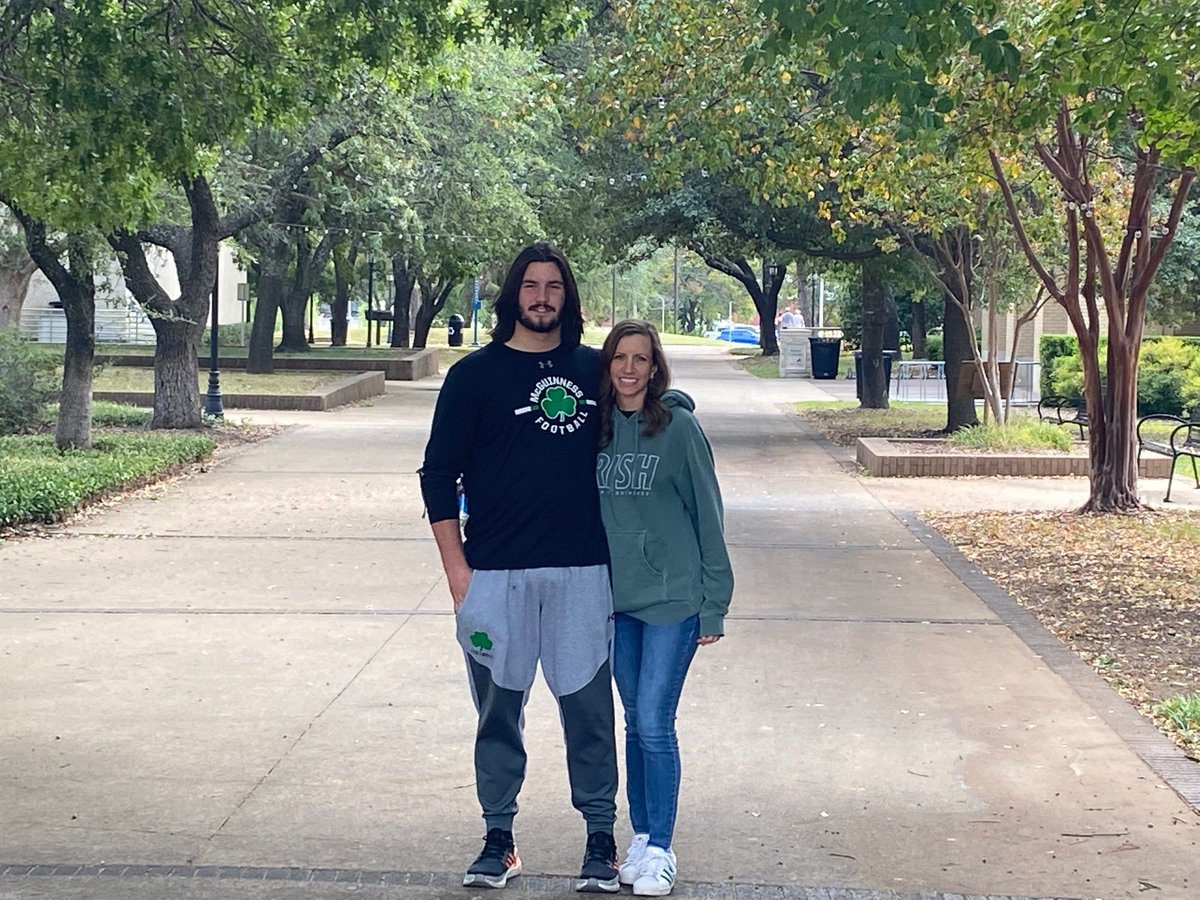 Brody50Smith's tweet photo. Excellent visit to Austin College today. Thanks for having me down. @Coach_SBoswell @Coach_DawsonRSP @RoosFootball @BMCHS_FT https://t.co/gX2xoPILg4