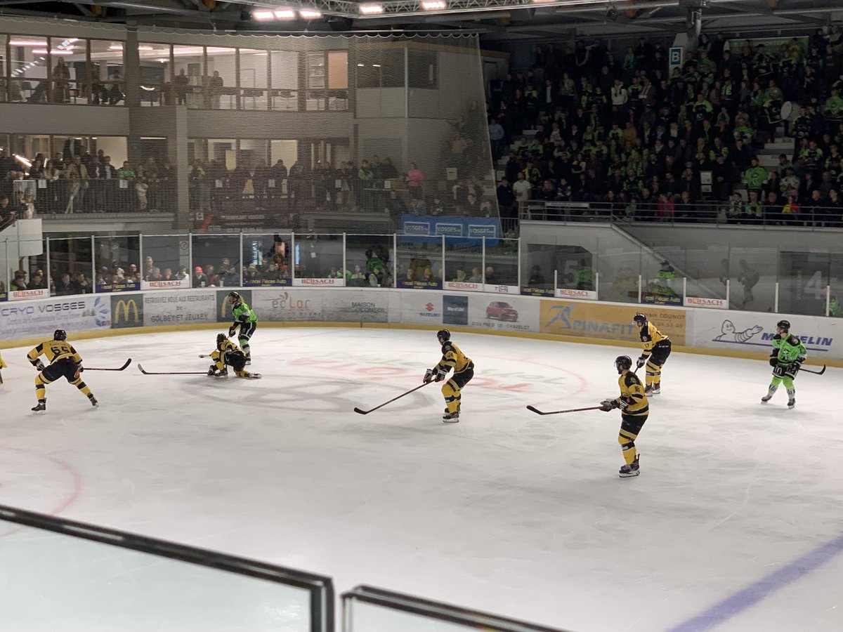 Sympa les couleurs !! Ça doit être facile pour les joueurs 😖