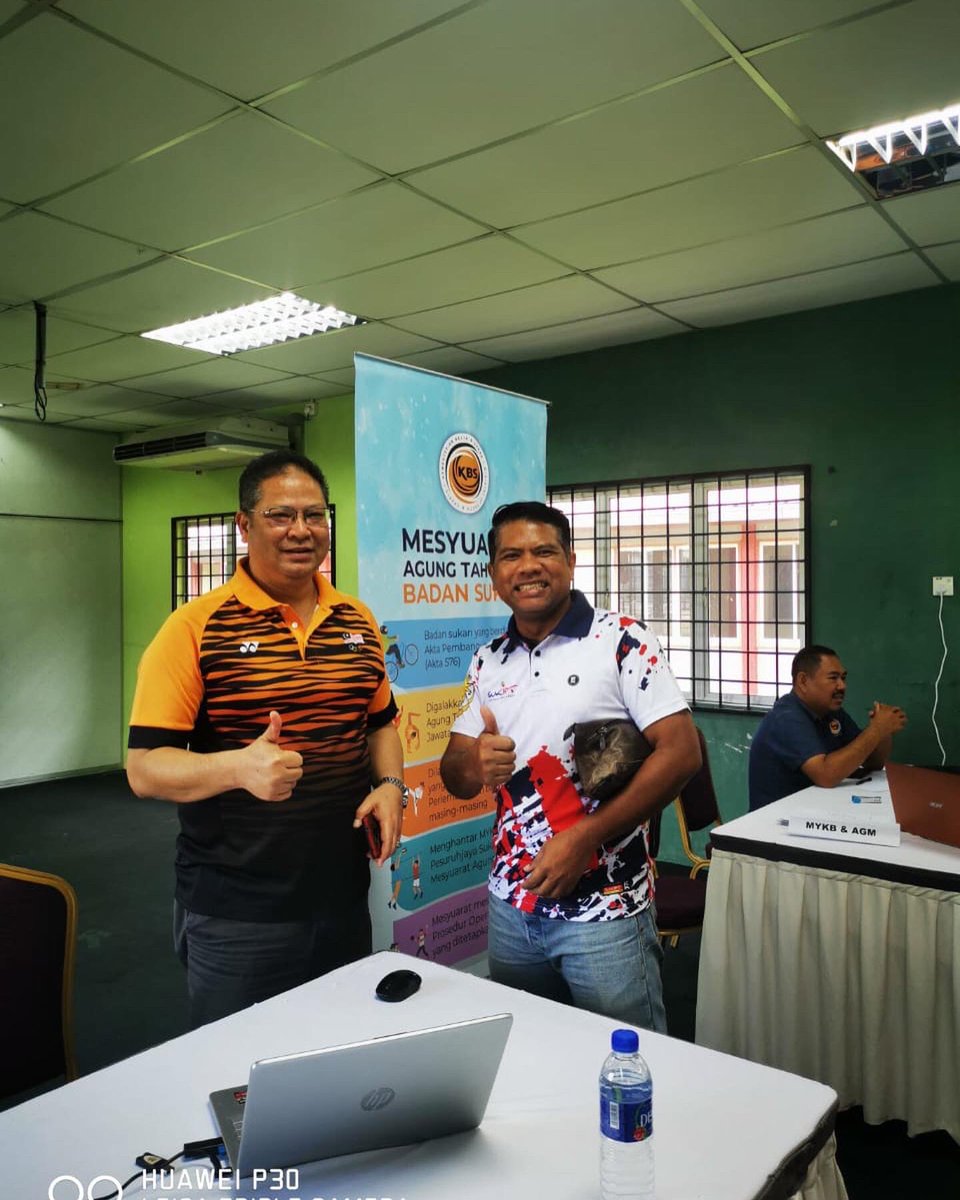 PejabatSukan's tweet photo. Ayuh sertai kami di Hari Bertemu Pelanggan (HBP) peringkat Negeri Sembilan bersempena Hari Sukan Negara 2022 bertempat di Kompleks Belia dan Sukan Paroi, Seremban, Negeri Sembilan.

#TeamKBS
#TeamPJS https://t.co/RROVo9CLA5