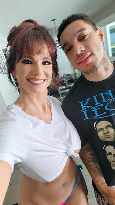 What does @Brazzers, foam, wet t-shirt, @airthugger &amp; @apollobanksxxx have anything to do with me?  It<a class="tags" href="/tag/brazzers">@brazzers</a><a class="tags" target="_blank" title="On Twitter" href="/?out=eyJ0eXAiOiJKV1QiLCJhbGciOiJIUzUxMiJ9.eyJpYXQiOjE3MjAzMTI5MjYsImlzcyI6InR3cG9ybnN0YXJzLmNvbSIsIm5iZiI6MTcyMDMxMjkyNiwiZXhwIjoxNzUxODQ4OTI2LCJyZWRpcmVjdF91cmwiOiJodHRwczovL3R3aXR0ZXIuY29tL2FpcnRodWdnZXIifQ.gPswMtRCeOFlo3Twg6qtctIMA2cCR15EnS9dEvsbDxHITTMJWjKgPayfqM8Zy0CrtyA3IHuHpnfhne-2RdnmPg">@airthugger</a><a href="/tag/pervtherapy"class="tags"><span>#pervtherapy</span></a>