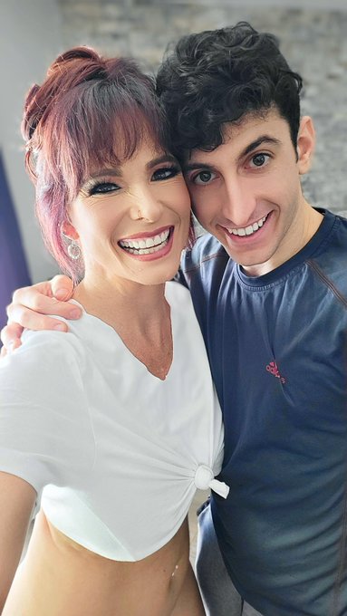 What does @Brazzers, foam, wet t-shirt, @airthugger &amp; @apollobanksxxx have anything to do with me?  It<a class="tags" href="/tag/brazzers">@brazzers</a><a class="tags" target="_blank" title="On Twitter" href="/?out=eyJ0eXAiOiJKV1QiLCJhbGciOiJIUzUxMiJ9.eyJpYXQiOjE3MjAzMTI5MjYsImlzcyI6InR3cG9ybnN0YXJzLmNvbSIsIm5iZiI6MTcyMDMxMjkyNiwiZXhwIjoxNzUxODQ4OTI2LCJyZWRpcmVjdF91cmwiOiJodHRwczovL3R3aXR0ZXIuY29tL2FpcnRodWdnZXIifQ.gPswMtRCeOFlo3Twg6qtctIMA2cCR15EnS9dEvsbDxHITTMJWjKgPayfqM8Zy0CrtyA3IHuHpnfhne-2RdnmPg">@airthugger</a><a href="/tag/pervtherapy"class="tags"><span>#pervtherapy</span></a>