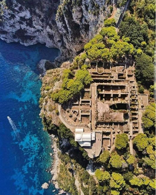 ancientorigins's tweet image. Remains of Villa Jovis, Residence Of Emperor Tiberius, Capri, Italy.

ancient-origins.net