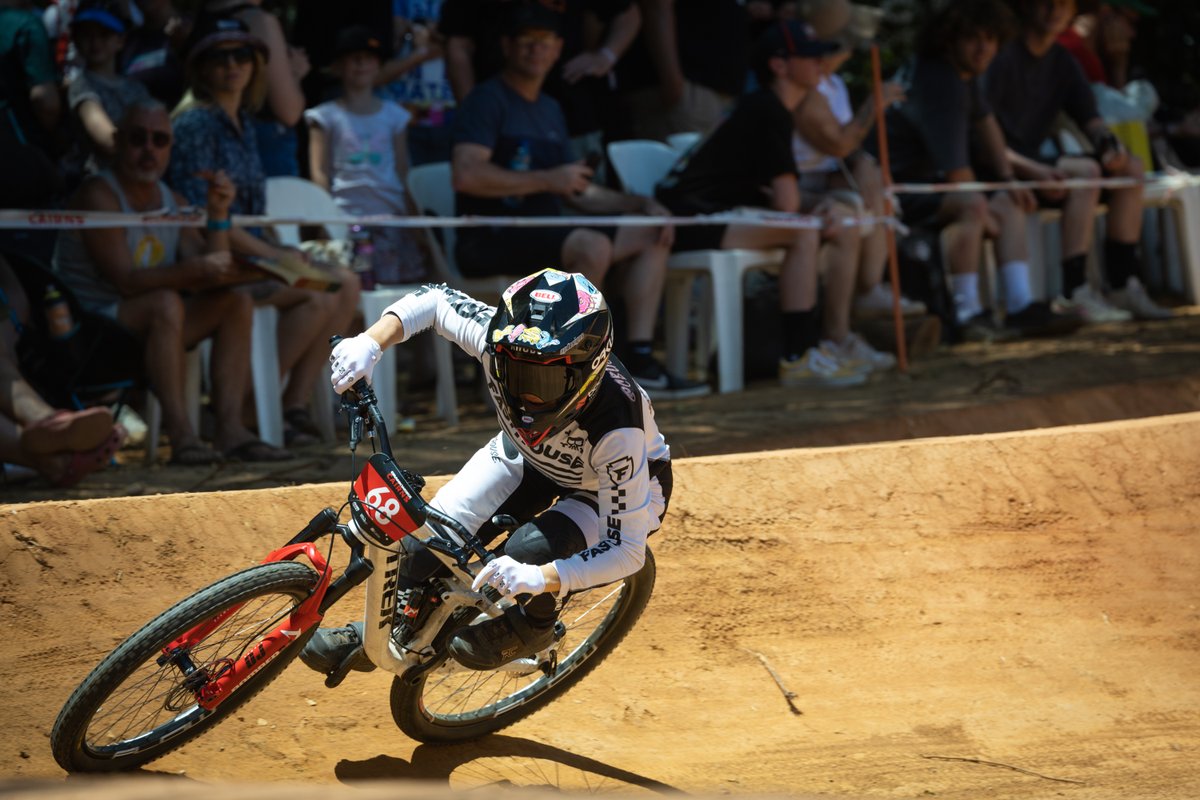 Specialized Dual Slalom Cairns is going to send this festival off with a bang 💥

This is the last opportunity for riders to earn King &amp; Queen of Crankworx points before Crankworx Rotorua next month 👀

So it’s going to be quite the battle…

Tune in LIVE on Red Bull TV.