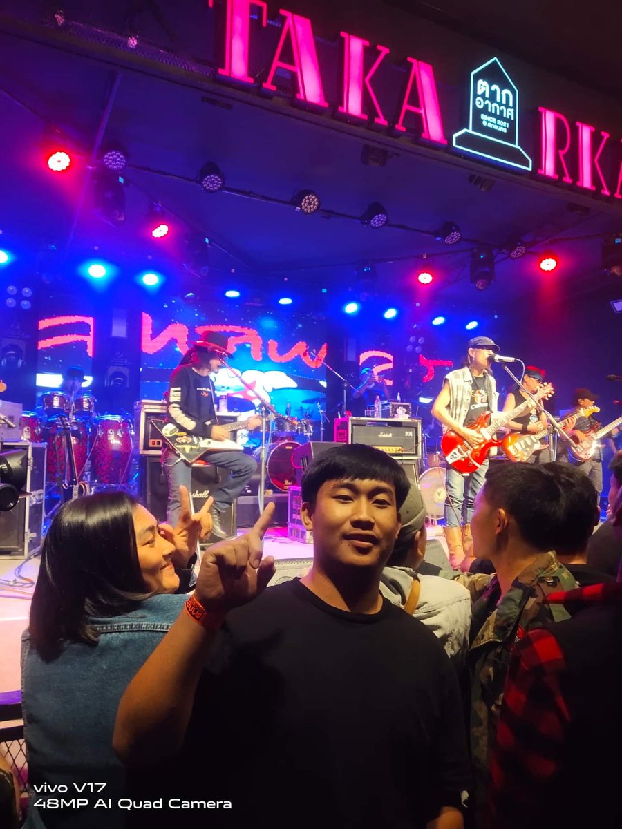SAKONYUT_234's tweet photo. นานๆที🤙
#บ่าวสกลนคร #อำเภอเมือง❤️ https://t.co/vnlW7OZ4so