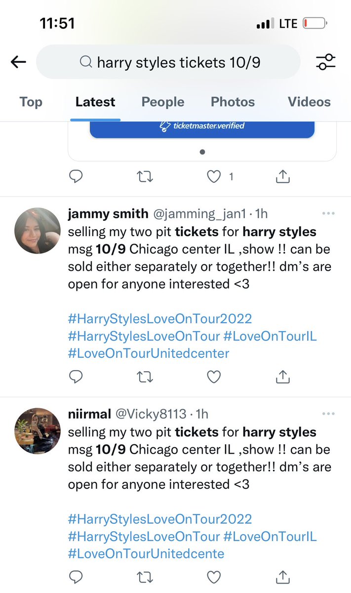 Alexa_Mittens's tweet photo. Here are a few people that aren’t selling actual tickets. Keep an eye out for people who use the exact same language as others. https://t.co/ZKgGjHdlhY