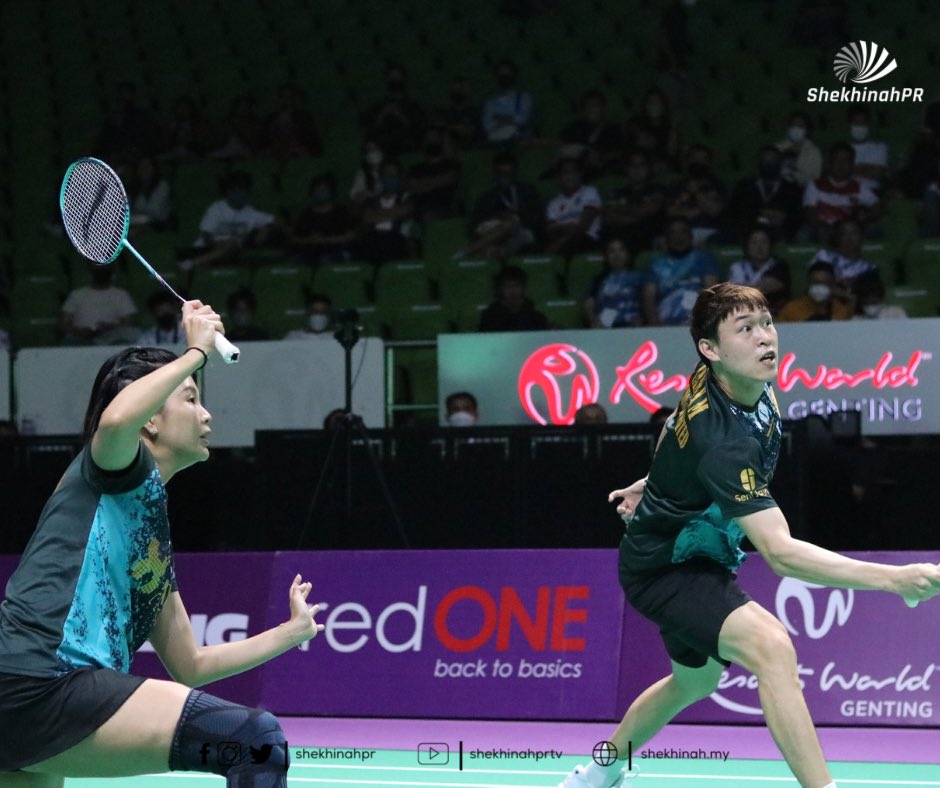 shekhinahpr's tweet photo. RESULTS: #SRPLP 3rd/4th place
Sena Bangkok Club 5-10 Puchong United BC
#SBC Pongsakorn Thongkham/Atitaya Povanon vs PUBC Tan Kian Meng/Goh Liu Ying
6-11 8-11 11-6 8-11
#SENHENGredONEPurpleLeagueProfesional
#PurpleLeague
#BadmintonMalaysia
#ShekhinahPR
#HardworkBeatsTalent https://t.co/SfSG6SH67g