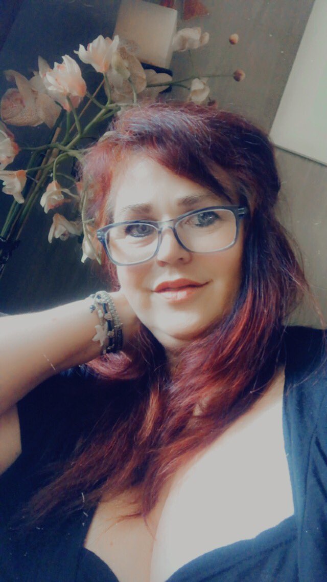 morgana196767's tweet photo. Happy full Moon Wonderful Souls. Please follow me on my Only Fans Page https://t.co/fIRvtKtCOa #4play #older #bigboobs #feet #onlyfanscreator #onlyfansmilf #onlyfansreal #onlyfansgilf #hotmamma #onlyfanschat #lovetolisten #lovable #olderwoman
#voluptious #curvy https://t.co/gsvnNBGbsO
