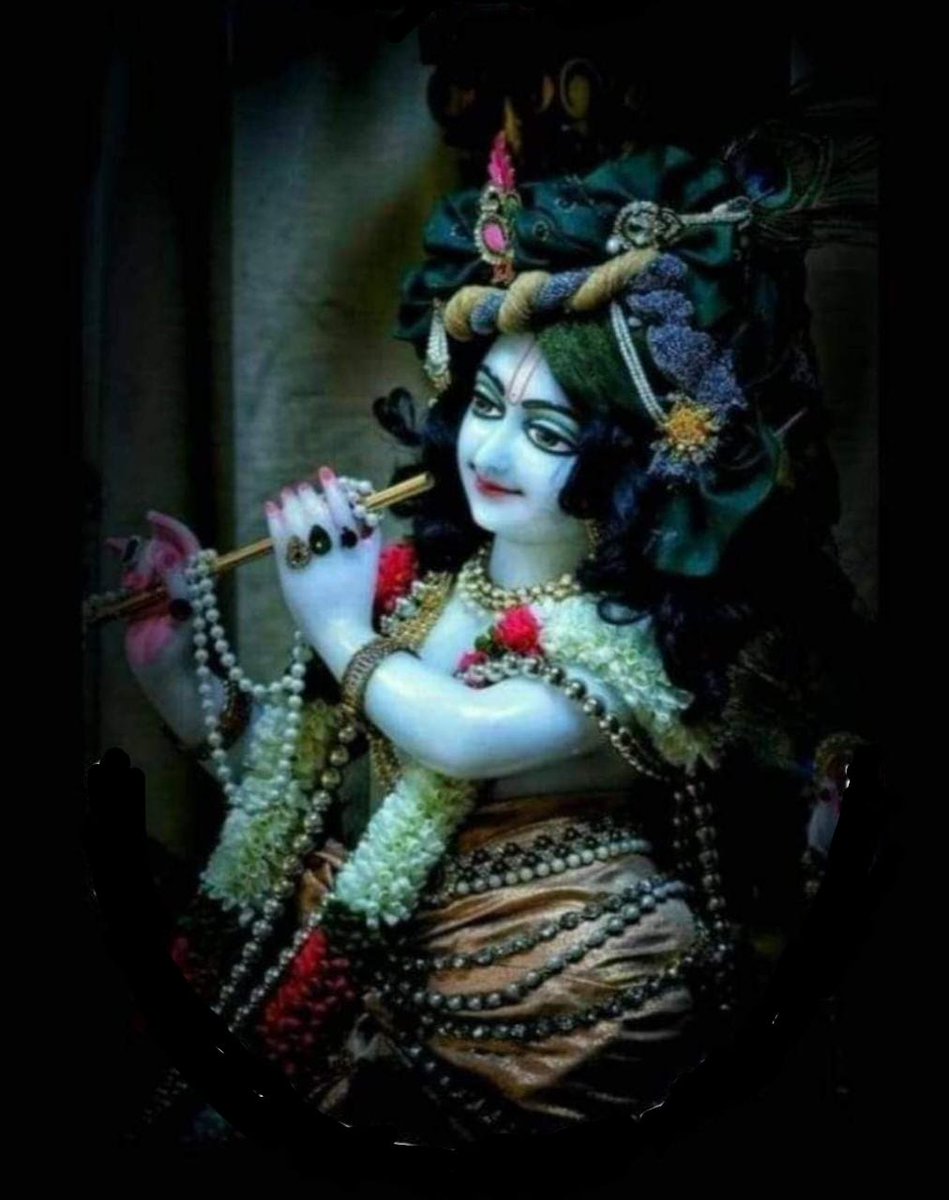 vijay_viky's tweet photo. "आप कभी खुश नहीं रहेंगे अगर आप खोजते रहेंगे कि खुशी क्या है.
यदि आप जीवन के अर्थ की तलाश में हैं तो आप कभी नहीं जी पाएंगे."
You will never be happy if you continue to search for what happiness consists of. You will never live if you are looking for the meaning of life. https://t.co/bpFo4nQ2Vl