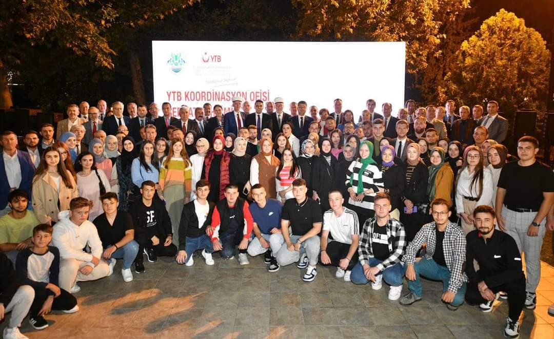 EdirneBatob's tweet photo. 28.09.2022 Tarihinde BATI TRAKYA ÖĞRENCİ BİRLİĞİ OLARAK Yurt Dışı Türkler Ve Akraba Toplulukları Başkanlığı Edirne kordinasyon ofisinin açılışına katıldık.

BATÖB ailesi olarak; Tebrik eder, Hayırlara vesile olmasını dileriz. https://t.co/eEsrUKPh6g
