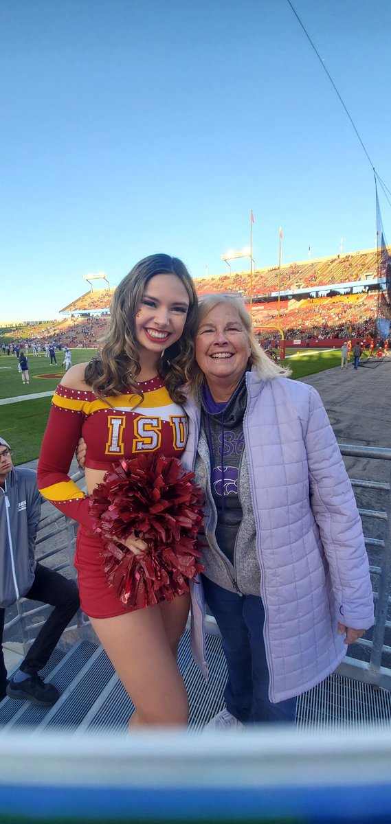 kluger71's tweet photo. #CycloneNation https://t.co/uQQe5CfgtM
