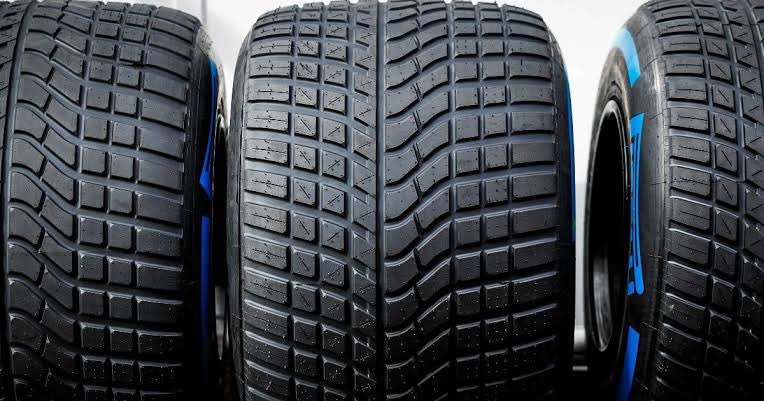 ruh4n0's tweet photo. @fia any idea on these? 🤡 https://t.co/UFsTxSh9Hv