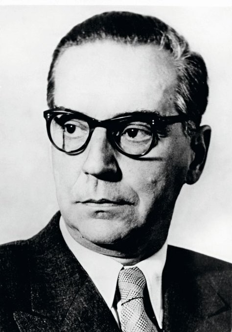 Na današnji dan rođeni su Mihajlo Pupin i Ivo Andrić.