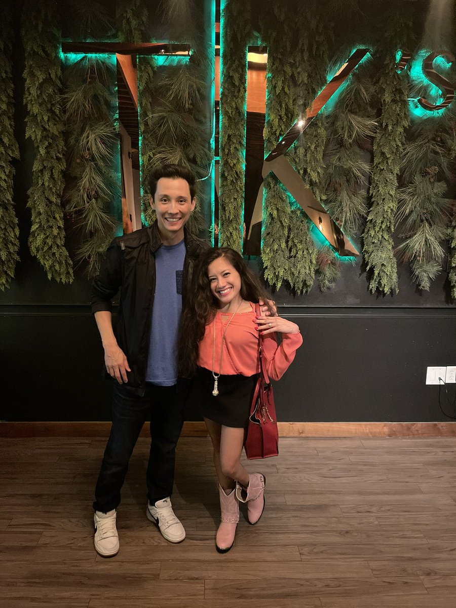 lovelilahart's tweet image. Great time performing stand up tonight with @kttatara 🎤🔥❤️ @tkscomedy