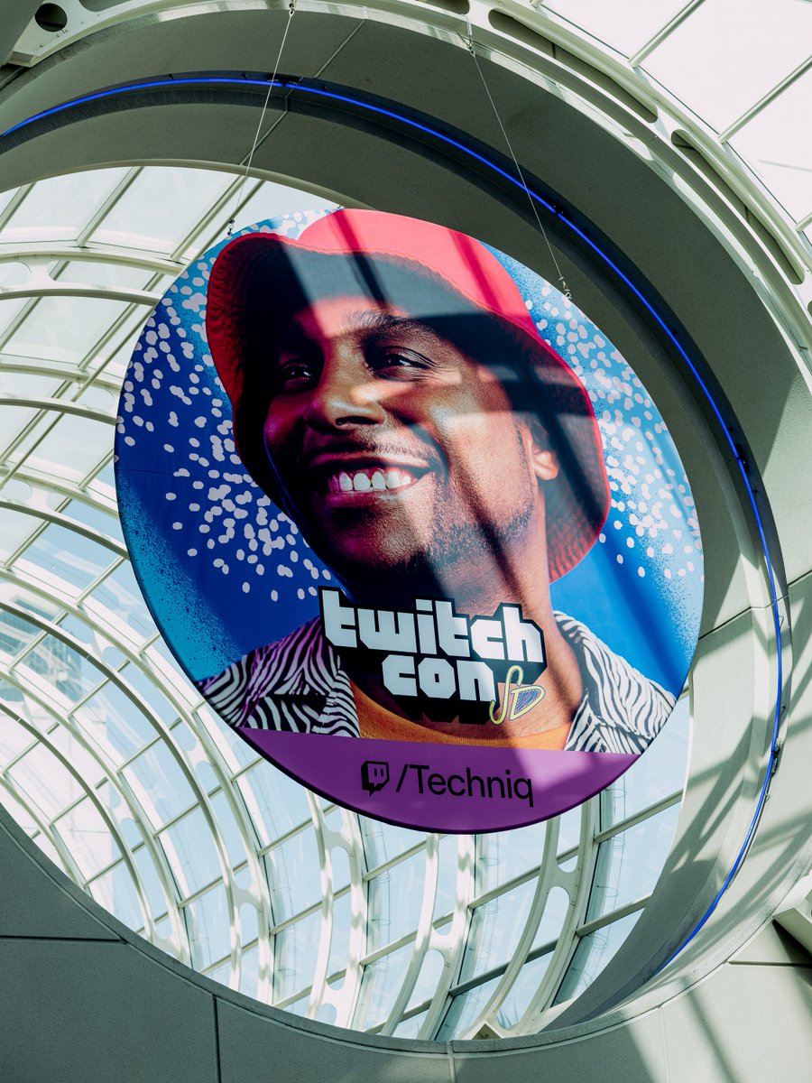 TwitchCon tweet picture