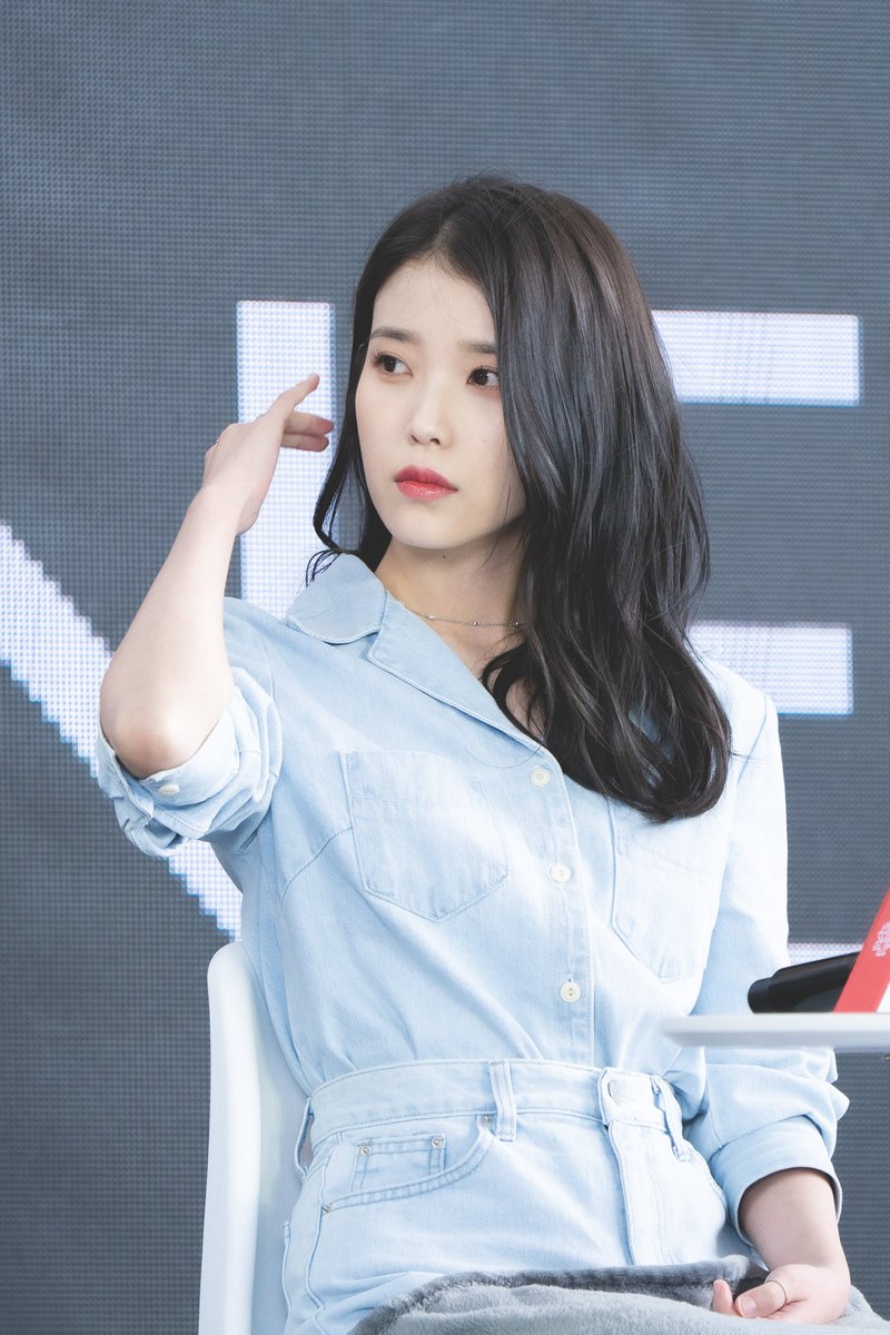셀카봉 tweet media