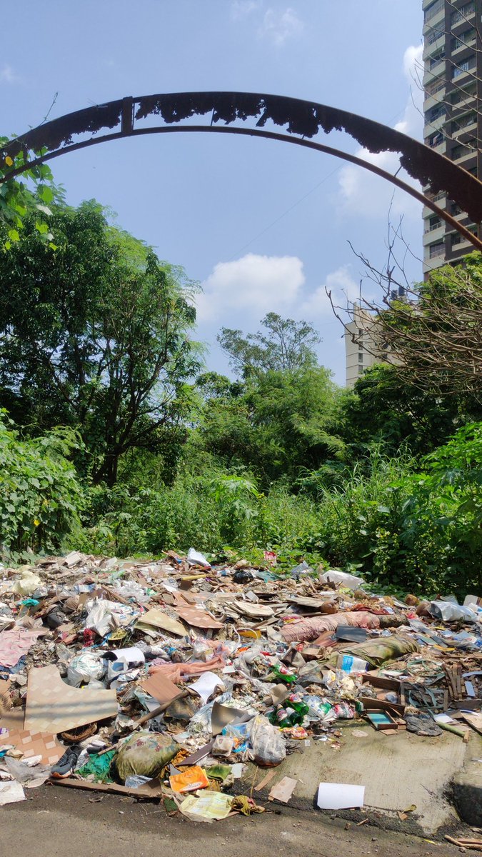 MataMissus's tweet photo. @TMCaTweetAway unauthorised wasteland. It started with a small pile of waste. Need your help to clear this up.
Location: Shiv Mandir Manpada tiny lane between Agarwal estate and Tiku ji ni wadi https://t.co/CKDi0gVcxz