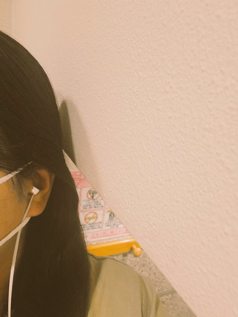 azusa18427's tweet photo. これで私と証明できるのかその2 https://t.co/0ckoLOC3cQ