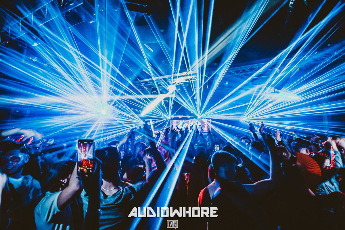 Audiowhore (@audiowhore_) on Twitter photo Wow 🤩 What a party we had last night 🥳 Sold out again in <a href="/Ministry_Club/">Ministry of Sound Club</a> 👏
Thank you to all the ravers & DJs who joined us 🙏🔥
📸 <a href="/visionsevenuk/">visionseven</a> Wow 🤩 What a party we had last night 🥳 Sold out again in <a href="/Ministry_Club/">Ministry of Sound Club</a> 👏
Thank you to all the ravers & DJs who joined us 🙏🔥
📸 <a href="/visionsevenuk/">visionseven</a>