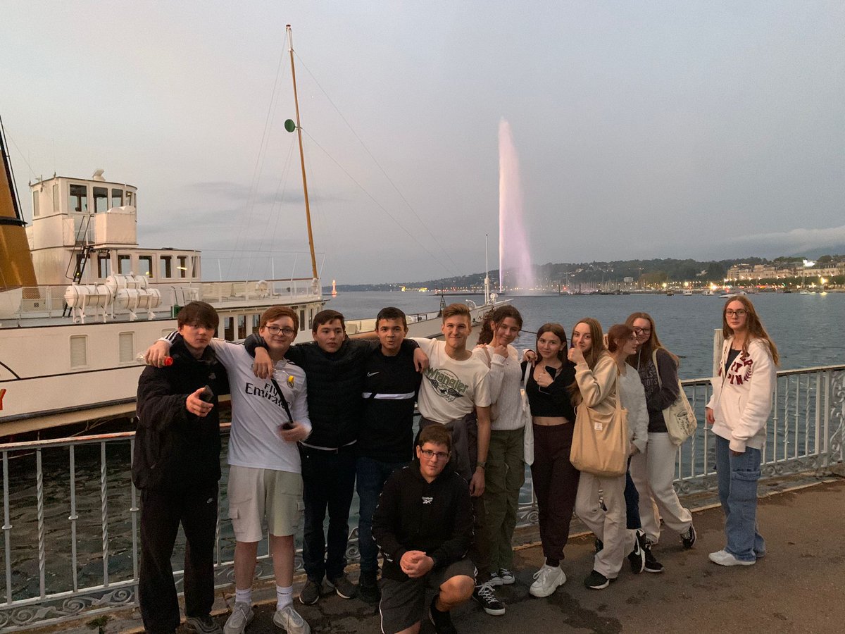 RavensbourneSch's tweet photo. The CERN trip. A great first day had by all. The group arrived safely and spent the afternoon exploring the old town. Tomorrow we heard to Bern, to learn all things Einstein! #CERN #science #Physics #trs #excellence #hadroncollider https://t.co/wQEx4DIgZ4
