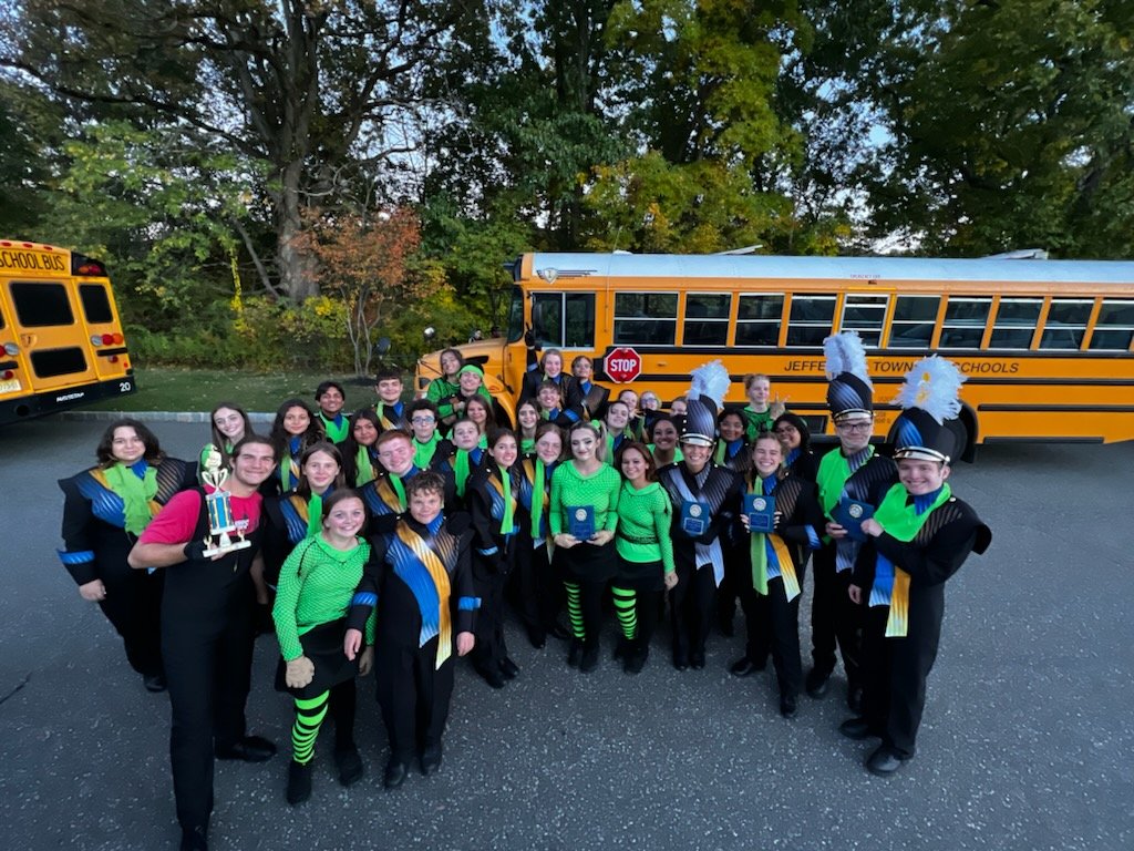 jths_mb's tweet photo. The Golden Falcons Marching Band took home the Group 1A 1st Place Trophy from Sparta last night. They also were awarded the Best Visual, Best Music, Best Overall Effect and Best Drum Major!
@jths_falcons @jthsathletics https://t.co/5rm8pLszoA