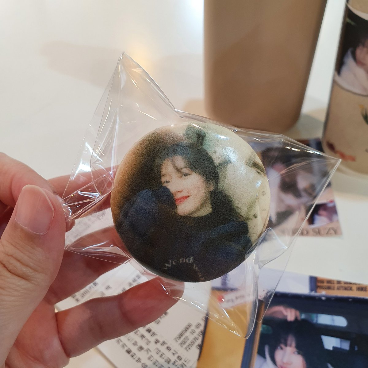 Funnylife1991's tweet photo. 내일은 방문이 어려워서 오늘 급히 방문한 수지 생일 카페 😍 너무 예뻐서 앉아만 있어도 기분 좋아지던 곳 다들 꼭 가보셔요! 

#수지 #SUZY
#MY_DEAR_SUZY 
#스물아홉_수지맞은날 https://t.co/VXeoFZd8rL