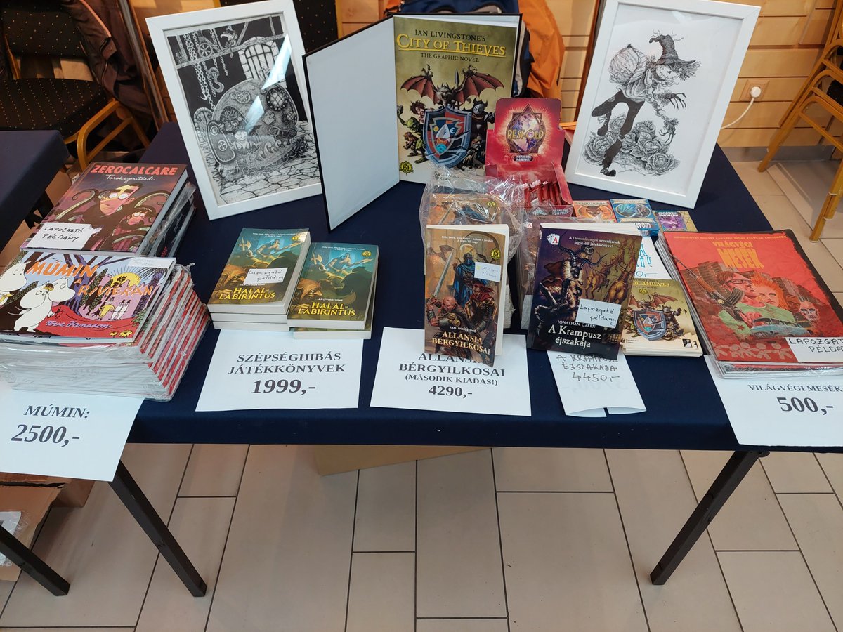 ChameleonComix's tweet photo. Comic Market at KMO, Budapest - here we go! https://t.co/JLnPGS55EE