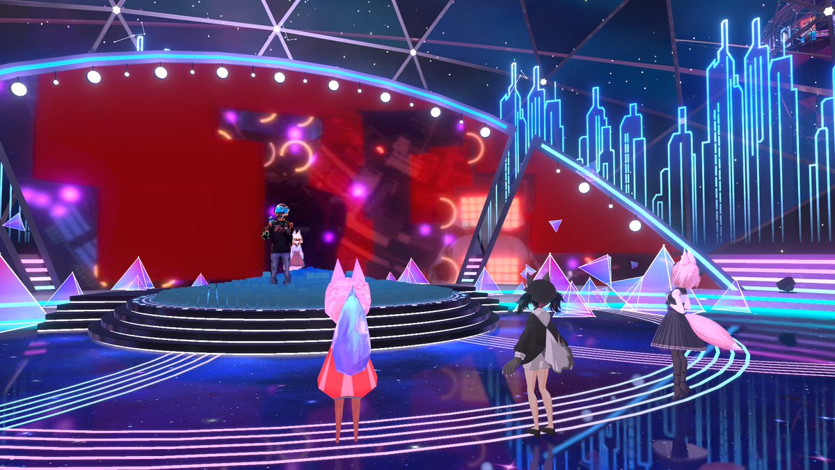 Drsumire_VRC's tweet photo. #ToneVok #VRMF2022 ようつべとふた窓で鑑賞しました。コメントでも会場でも「がんばえ～」ってみんなで応援してたのも良かったです。音が気持ちよくて光が溢れてきてうっとりしました。いつも最高なライブをありがとうトネボク！ https://t.co/YujNIKHL2c