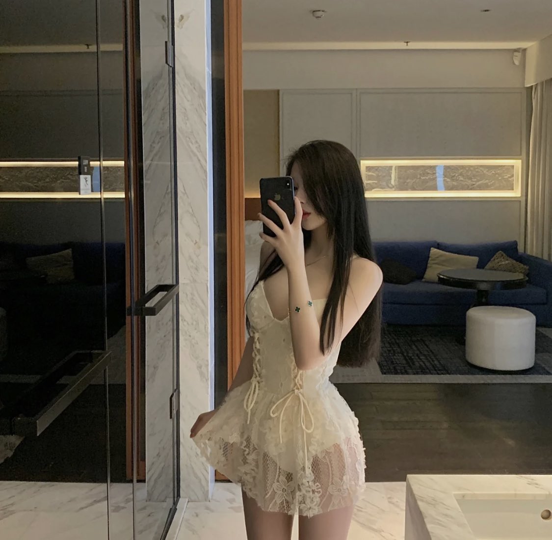 uui263's tweet photo. 如果事与愿违 那一定另有安排 #人妻 #身材 #辣妹 https://t.co/B9ziA2CaPn