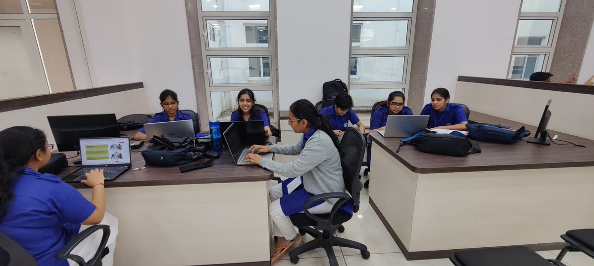 Reskilll's tweet photo. The Vice-Chancellor Innovation Challenge 2.0 Mentor checkpoint 2.  💯🙌
Day 2 Hackathon by @Banasthali_Vid | @Aic_banasthali and @Reskilll supported by @Microsoft Azure. 

#Azure #MicrosoftAzure #VCinnovationchallenge #hackathon #aicbanasthali #banasthalividyapeeth #Day2 https://t.co/SJblcb5pbO