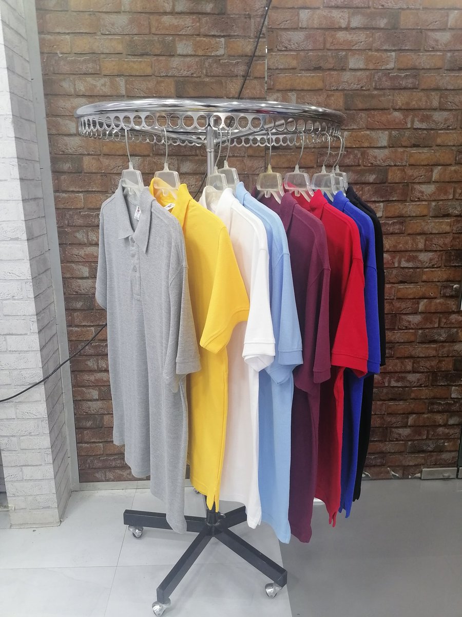 king_saraz's tweet photo. @redmarketsunday Good Quality plain T-shirt 👕
190gsm &amp; 160gsm
$3 wholesale &amp; Retail 
SHOP # 10 Jay Way Mall Opposite OK Julias Nyerere Harare
Call/App +263716079889 https://t.co/5r7BpJt3gA