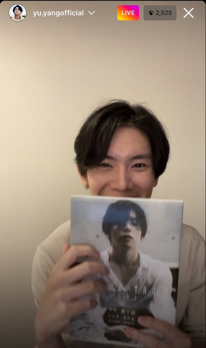 ffakumi's tweet photo. Photobook อ่ะค้าบบบ หล่อๆเลยค้าบบบ #楊宇騰YU #หยางอวี่เถิง #YangYuTeng https://t.co/iCu73qqXRZ