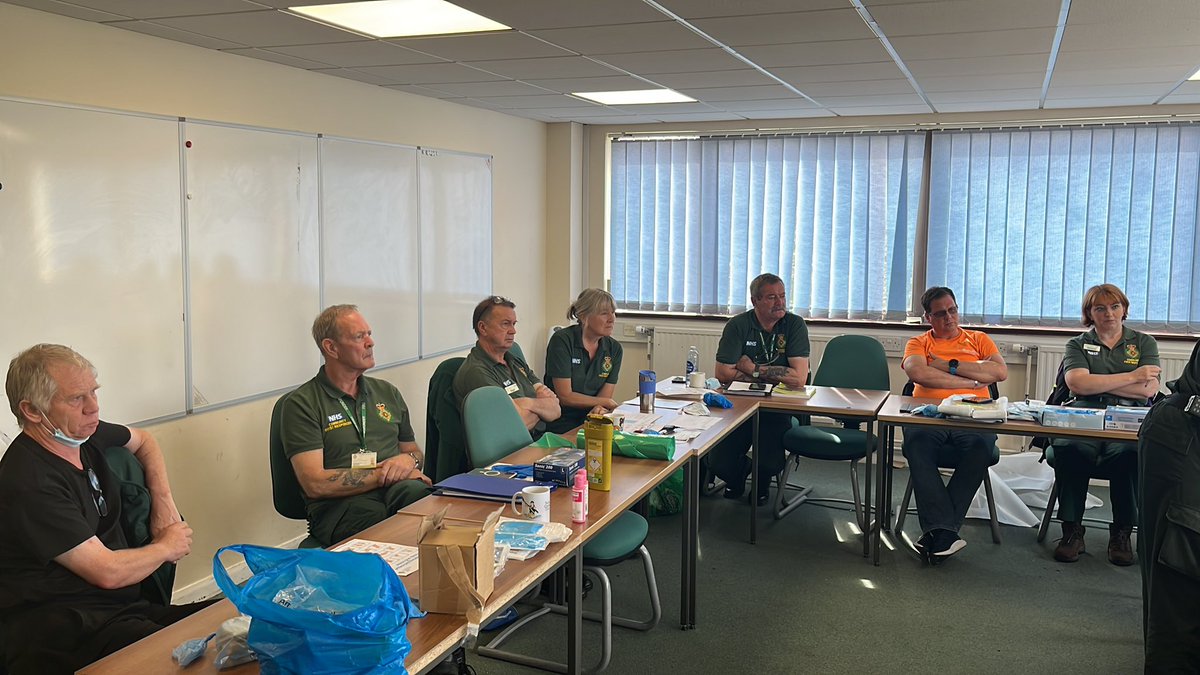 First of the <a href="/devoncfr/">@DevonCFR</a>  education days today 10 CFR’s ensuring they are up to date with all the policy and procedures as well as having some new kit.