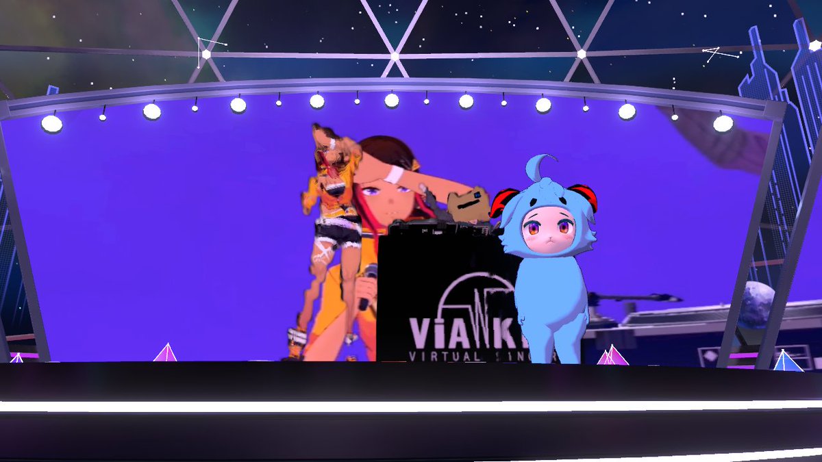 sig_popo's tweet photo. 推しとツーショット
嬉しい　 #VRFM https://t.co/2QVo1T5TG1