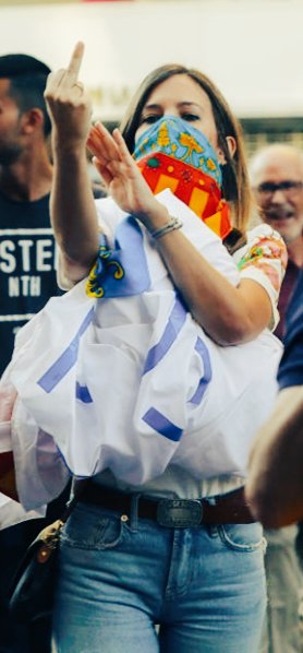 old_vcf's tweet photo. En este día tan señalado para los valencianos, no me quiero olvidar de los 28 arrestados en 2017 y que pronto serán "juzgados" porque defender tu tierra no es un delito HONOR y GLORIA para todos ellos. No os olvidamos. 
#DefensoresDelRegne https://t.co/66pQE5XGRL