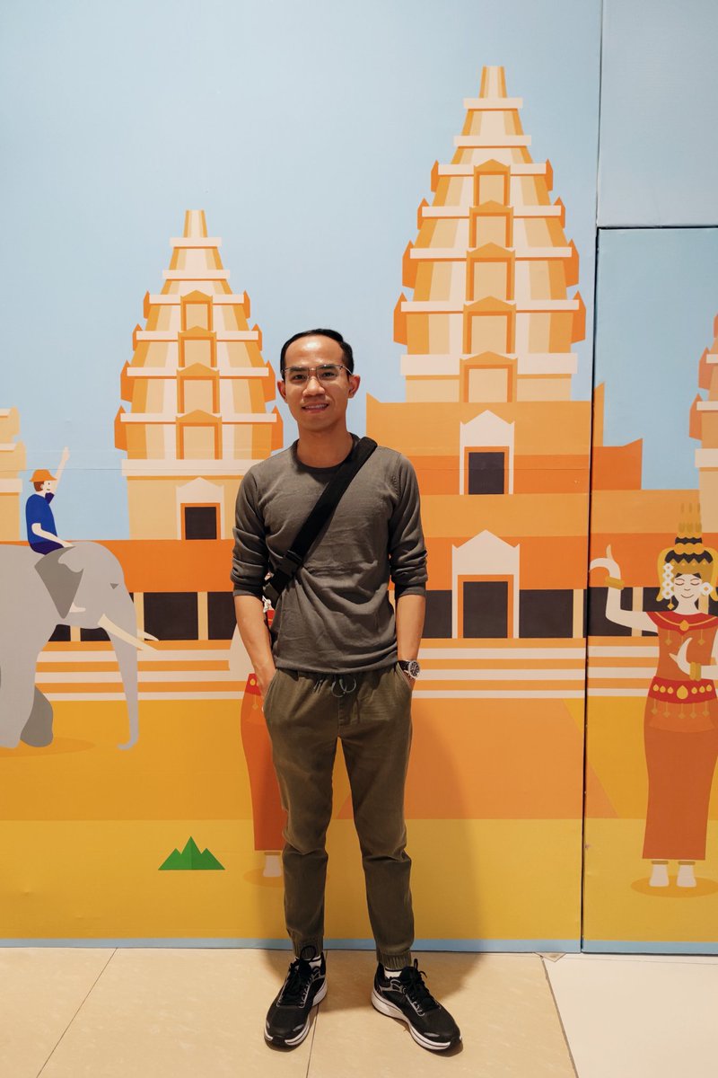 mekongkh8's tweet image. Look on the bright side!  @Aeonmall #Angkortemple #nicebackground
