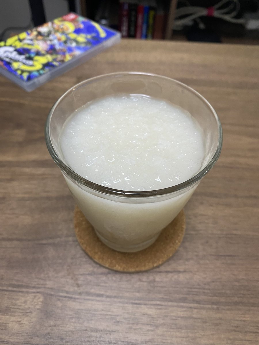 Marukuma0503's tweet photo. 氷結した韓国マッコリは本当に最高！ https://t.co/hTfTDpqdq7