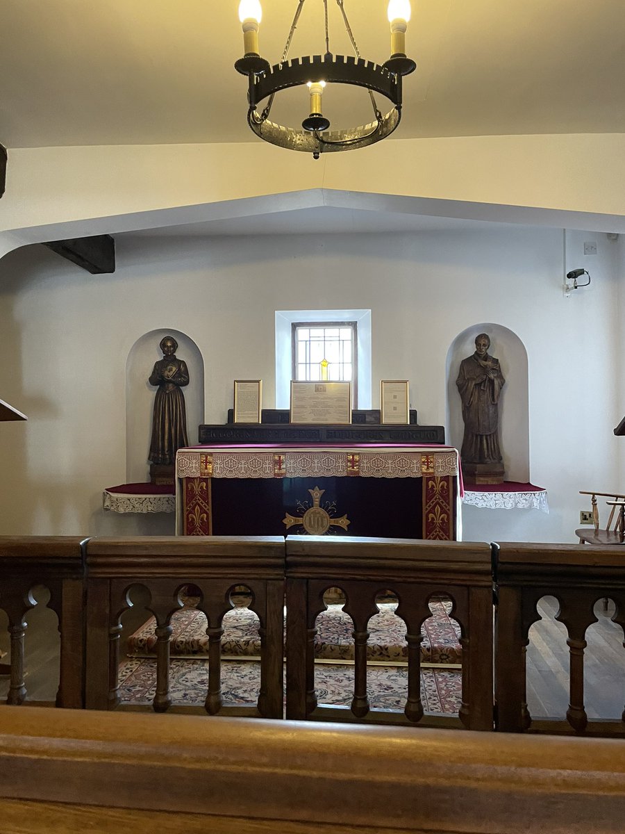 A visit to York isn’t complete without visiting the shrine of Margaret of Clitherow.  #livetolearn <a href="/byrchall/">Byrchall High School</a>