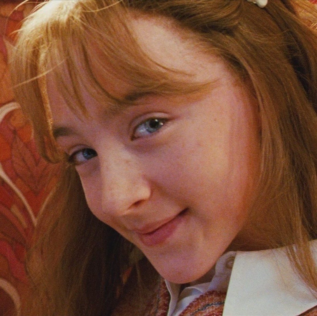 saoirse ronan on Twitter "Susie Salmon selfie’s https//t.co