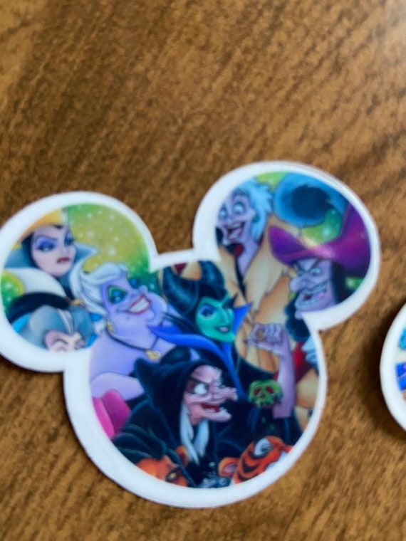 essentialartsv1's tweet photo. Disney villains mouse head waterproof vinyl https://t.co/V5l9aG90cv #mickeymouse #disneyvillains #disneysticker #disney #waterproofsticker @etsymktgtool https://t.co/6HZPbOdYKa