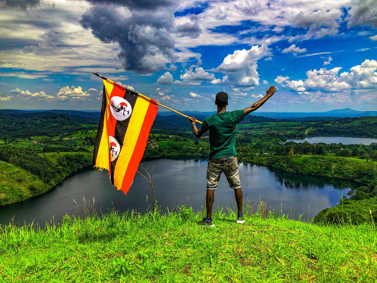 JobSoyekwo's tweet photo. Happy independence day. We raise this flag till the final day. 
#UgandaAt60 #UgandaIndependenceDay #photooftheday #blesssunday https://t.co/1UPCFp9kms