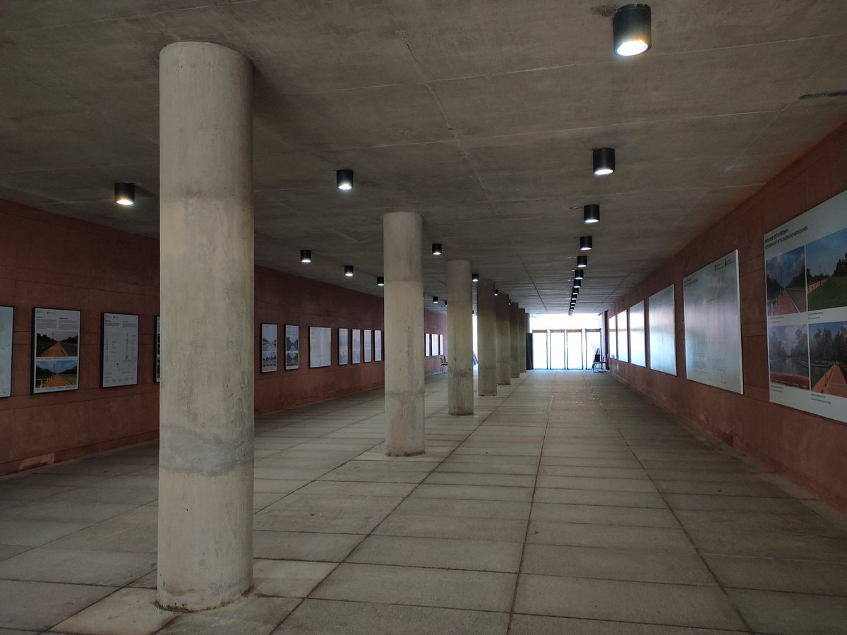 vishal_psd's tweet photo. Thread on the newly constructed: 
Central Vista Venue, New Delhi
#centralvista #delhi #construction 

@cbdhage @Ash18537355 @marinebharat @Sahilinfra2 

1/n https://t.co/X6H328nlX6