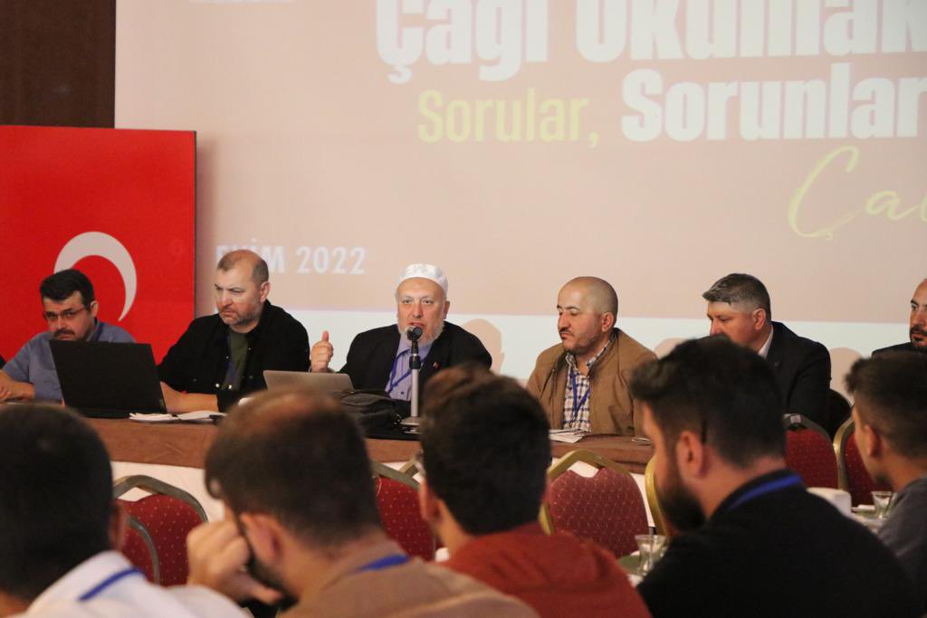 “Yeni Dünyada Çağı Okumak; Sorular, Sorunlar ve Çözümler” konulu çalıştayımız Şanlıurfa’dan katılan kurumların genç temsilcilerinin iştiraki ile Şanlıurfa’da başladı.

Allah Teala tamamına erdirmeyi ihsan eylesin.

#ÇağıOkumak #BirGençlikÇalıştayı