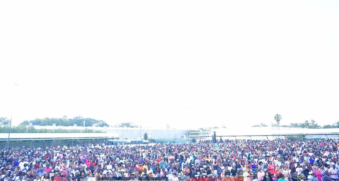 RealJerryEze's tweet photo. FIRST PICTURES from NSPPD AMERICA PRAYER CONFERENCE 🙏😭🙏😭
Jesus, I have returned to say THANK YOU LORD!!
People were standing from their wheel chairs like a joke. Divers miracles happening all over. You see this one, Jesus did it !!!

WHAT GOD CANNOT DO DOES NOT EXIST https://t.co/Ne3PB1di1b