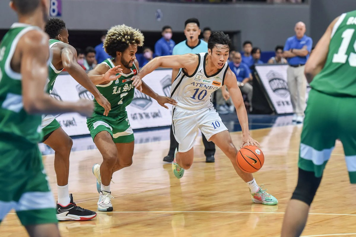 Later at 4:30 PM, the Ateneo Blue Eagles (2-0) look to extend their season’s hot start in a highly-anticipated showdown against rivals De La Salle University (DLSU) Green Archers (1-1). Follow me for live updates! #UAAPBasketball @TheGUIDONSports Photo by UAAP Media